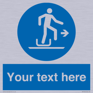 Custom Alighting from a toboggan to the right